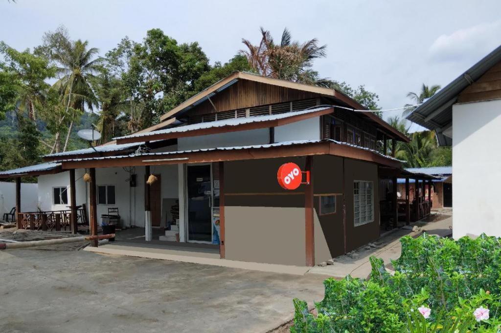 OYO 90176 D'cruz Sunrise Villa Pantai Cenang  Esterno foto